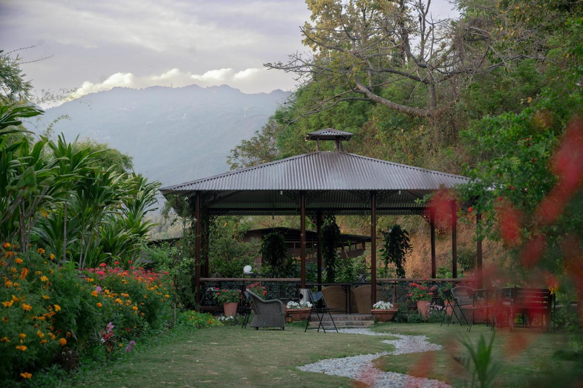 Tree Of Life Resort Dehradun Foothills Exteriör bild