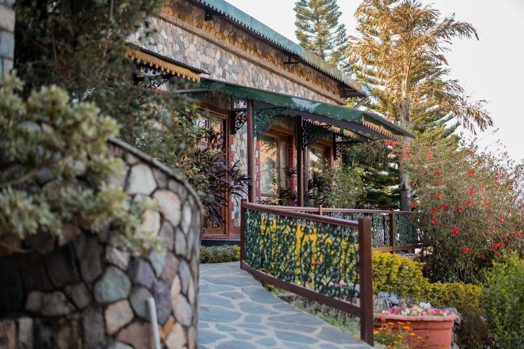 Tree Of Life Resort Dehradun Foothills Exteriör bild